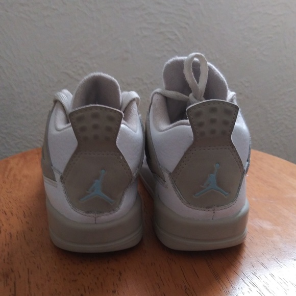 **SOLD***Nike Air Jordan 4 Sand Linen Retro. - Picture 4 of 6